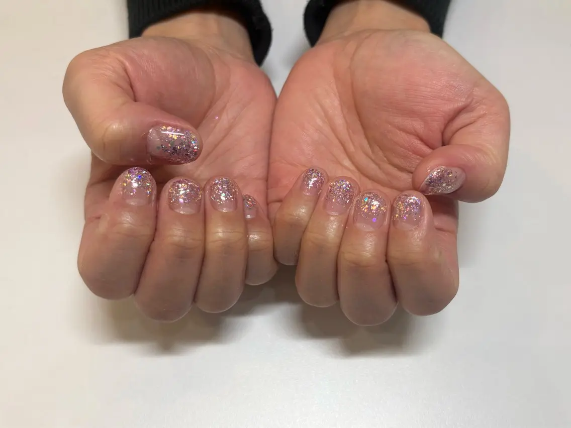 ネイル グラデーション ラメ(グリッター) ラメグラデーション 木田 藍莉Tink円山店のネイルデザイン