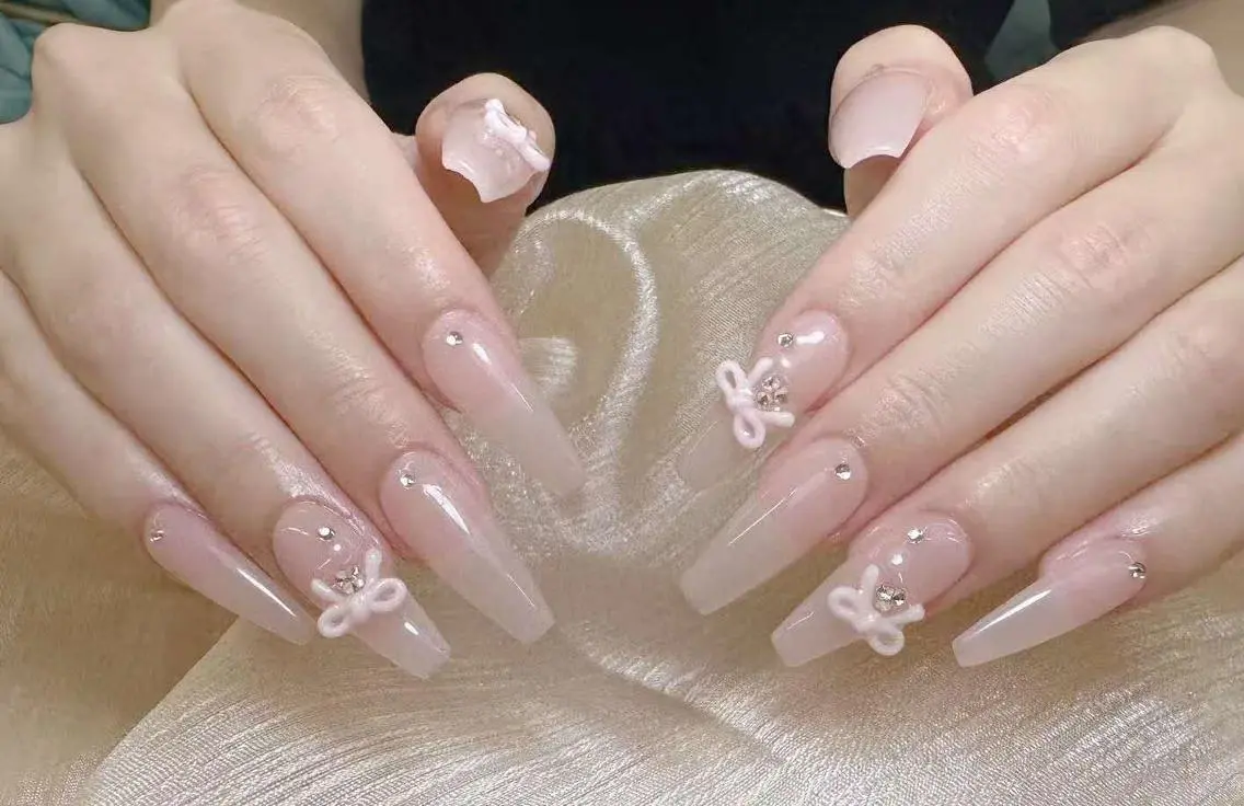 ネイル Evelyn 北千住東口店のネイルデザイン