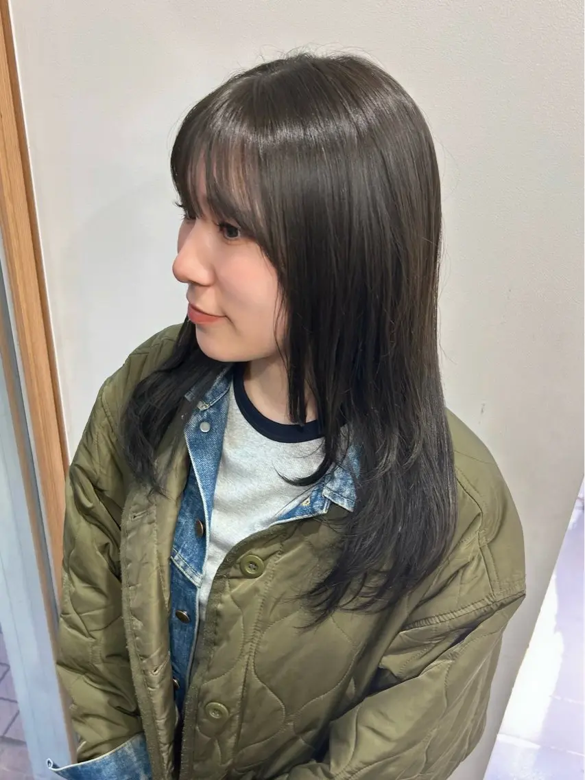 ロング カラー レイヤーカット カット ヘアカラー トリートメント レイヤーカット⛓ hina🩶のヘアスタイル