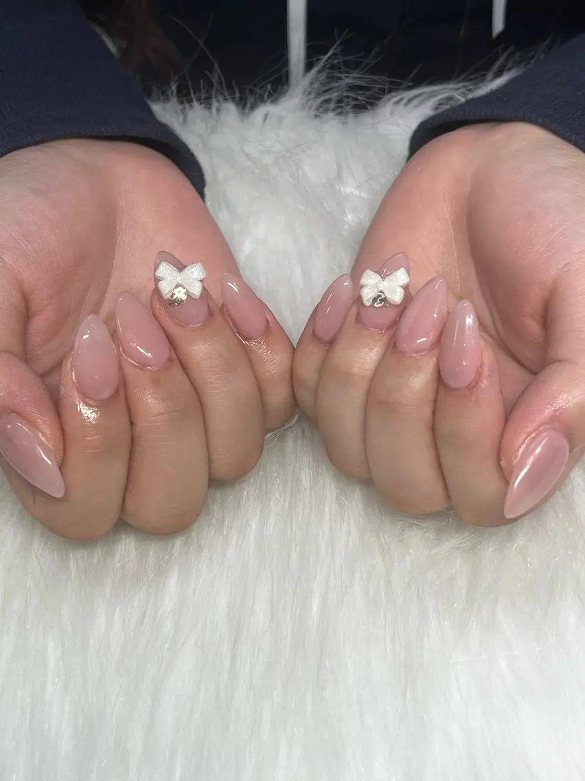 ネイル リボン ハンドネイル ❄️WOLTOKYO 渋谷❄️masakiのネイルデザイン