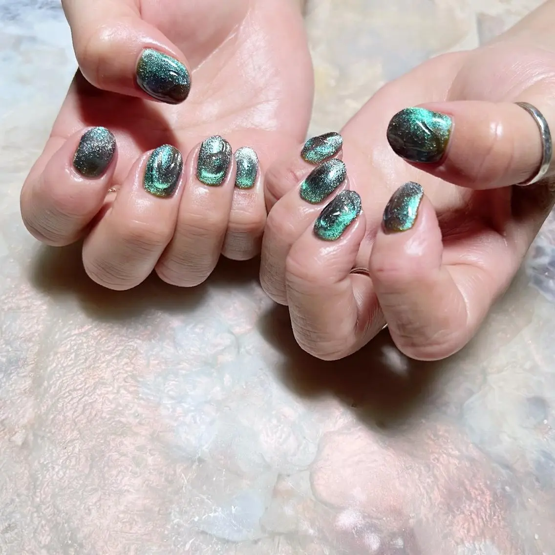 ネイル マグネットネイル ニュアンスネイル ショートネイル gemickle nailのネイルデザイン
