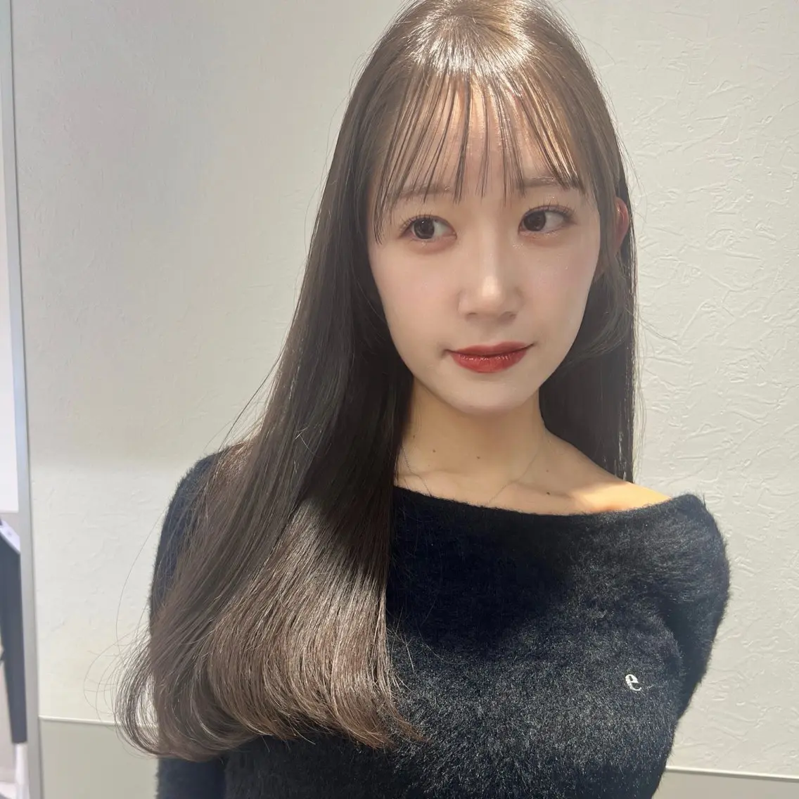 ロング ロング カット ヘアカラー トリートメント 韓国モテhair🍑 momoのヘアスタイル