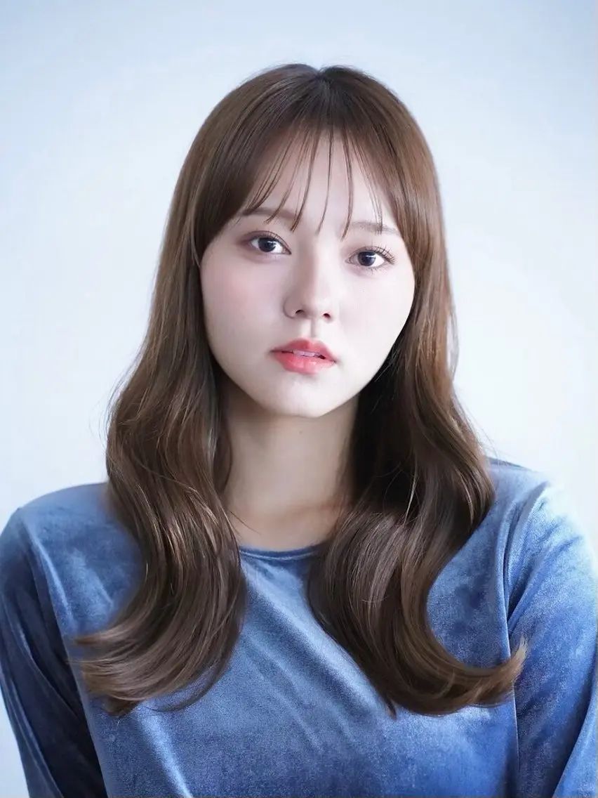 ロング カット 櫻田 愛奈のヘアスタイル