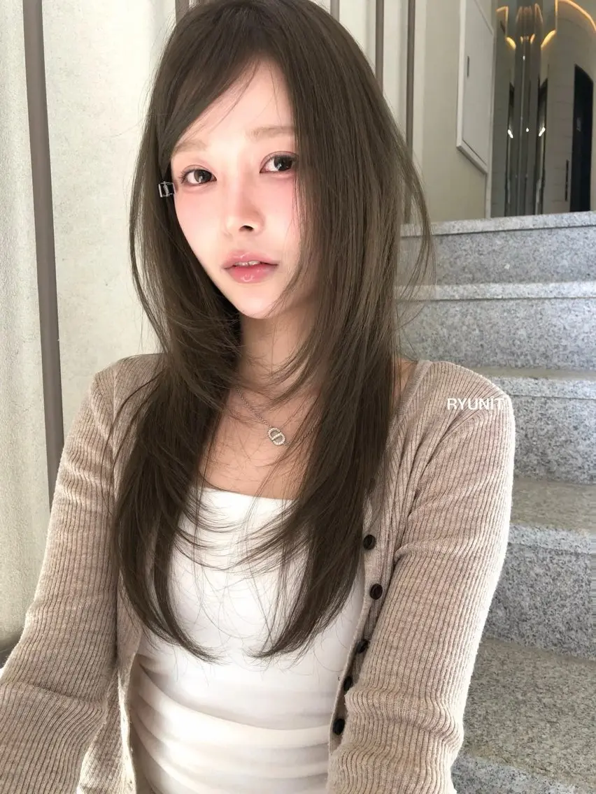 縮毛矯正 トリートメント 岡田 舞綺のヘアスタイル
