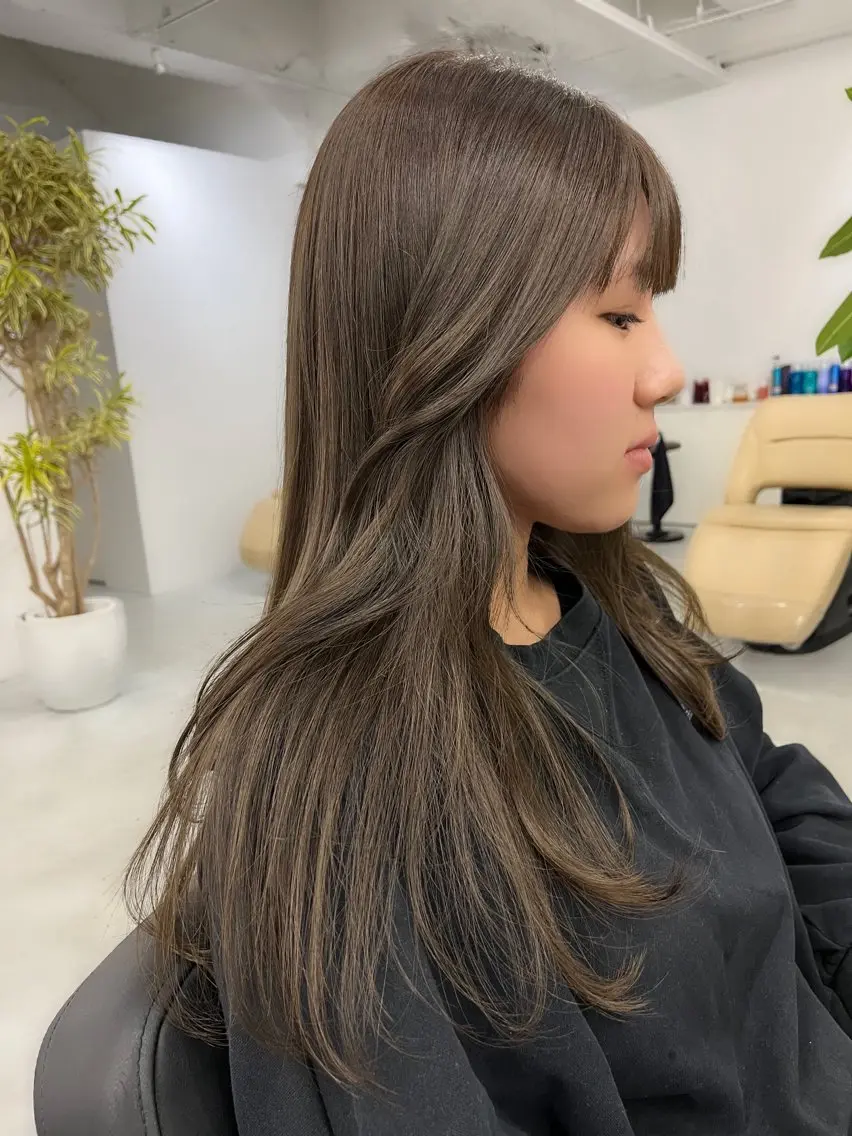 カラー ヘアカラー sol Amiのヘアスタイル