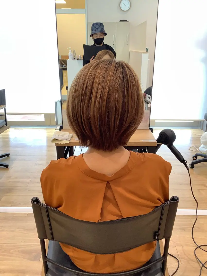 ミディアム カラー 髪質改善縮毛矯正 美容師✂️山崎竜二のヘアスタイル