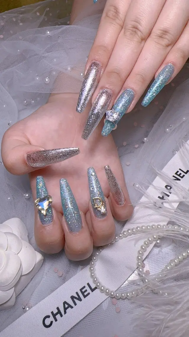 ネイル オーロラネイル フットネイル 韓国ネイル ラメ(グリッター) ラメグラデーション ハンドネイル Belle nail salon 新小岩のネイルデザイン