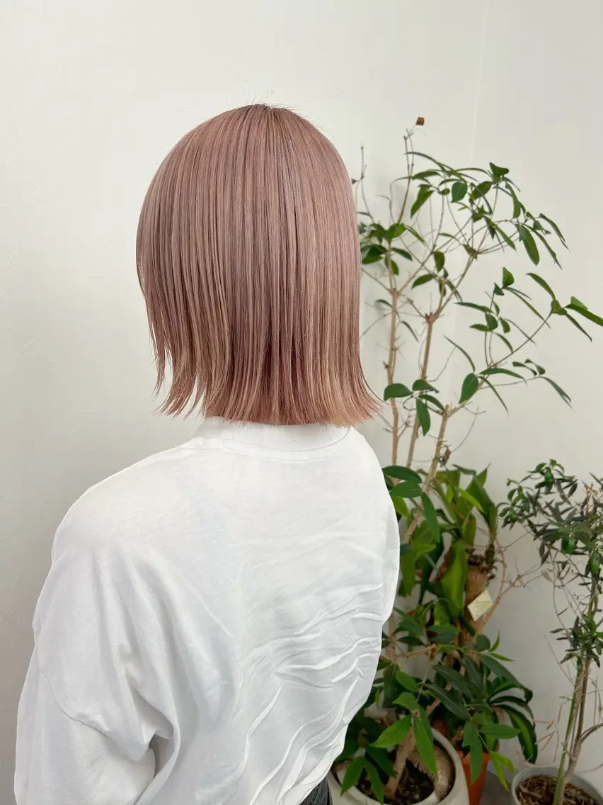 ショート カラー ベージュカラー ダブルカラー ピンクカラー ピンクベージュ ヘアカラー ボブ/ハイトーン 福生Radix 下田のヘアスタイル