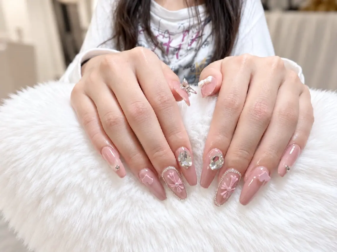 ネイル 長さ出し ジェルネイル キラキラネイル 韓国ネイル ロングネイル ハンドネイル 高山ルコ(NAIL) 店長のネイルデザイン