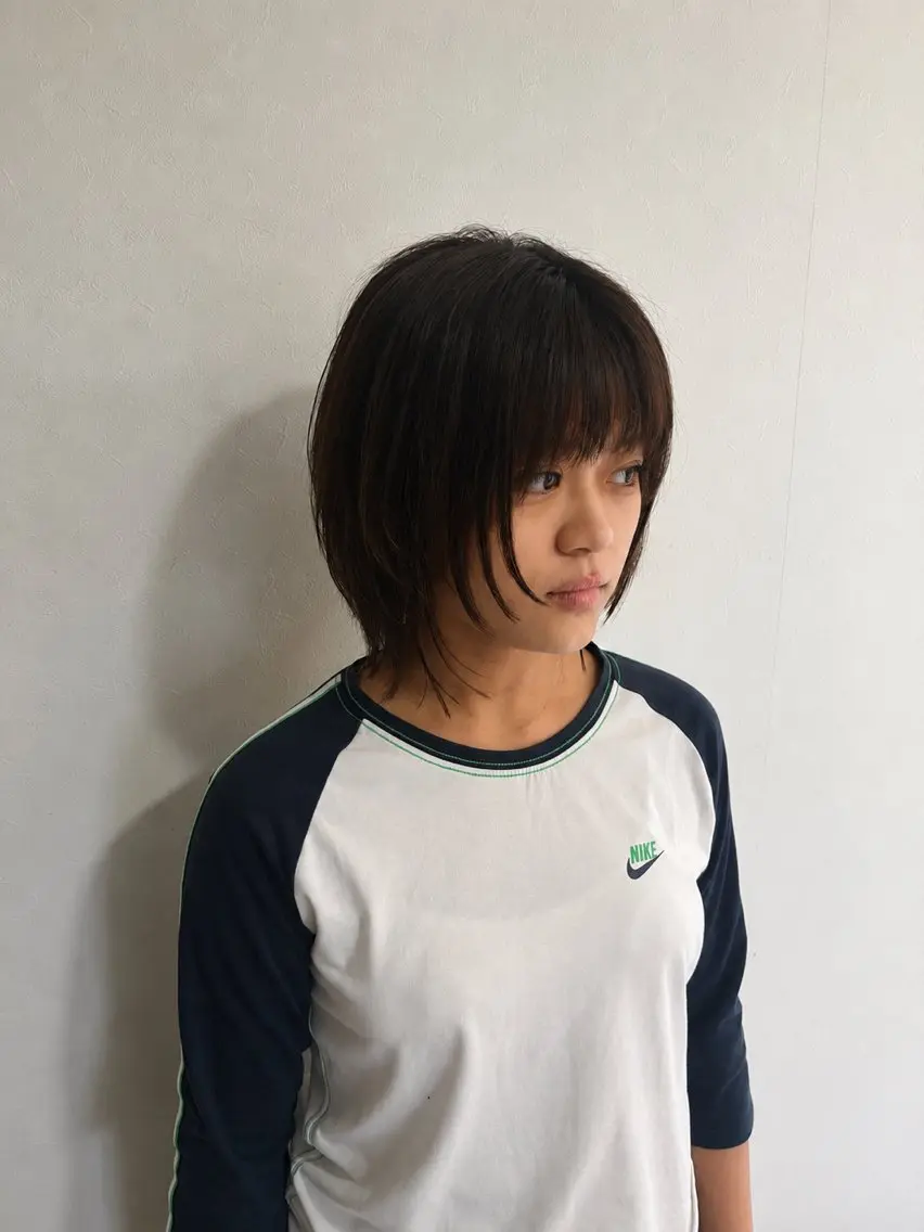 ミディアム ボブ ハッシュカット レイヤーカット カット ヘアカラー シルエット重視✂︎ 髙橋　盾のヘアスタイル
