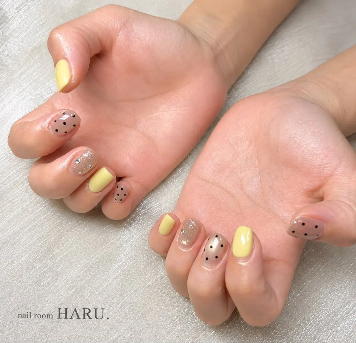 ネイル nailroom HARU.のネイルデザイン