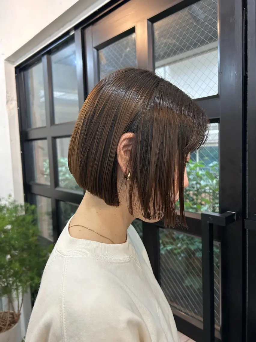 ショート ~洗練ナチュラル~ 🪵 岡田 知佳のヘアスタイル