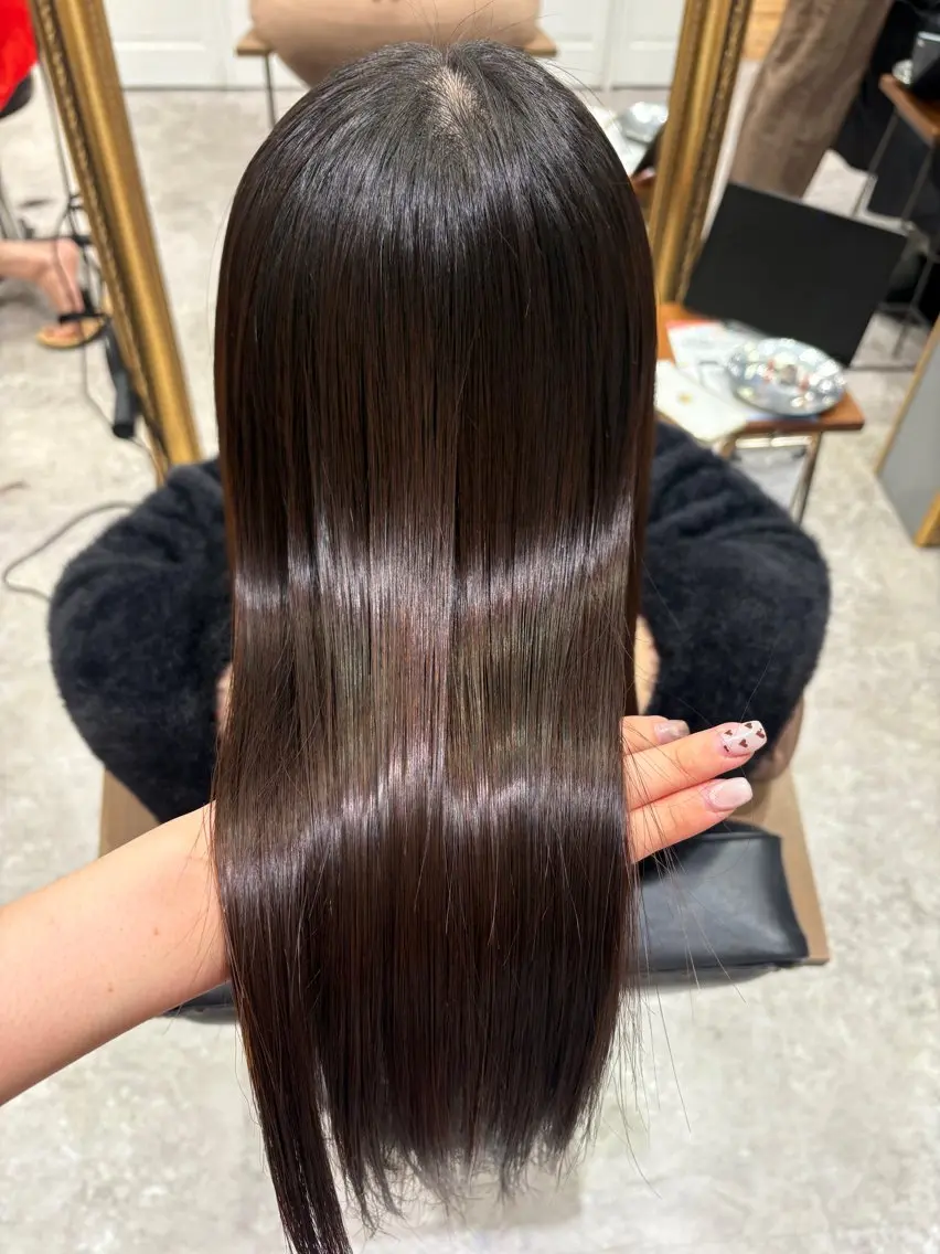 ロング 縮毛矯正 ピンクカラーアレンジ 🩷AYANA🩷のヘアスタイル