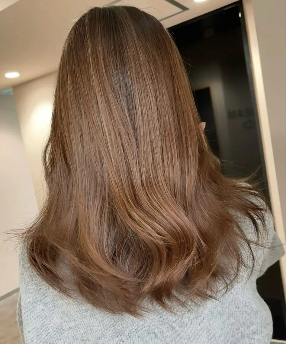 セミロング カラー ブラウンカラー ヘアカラー トリートメント 松井那津子 /ハイライトブリーチのヘアスタイル