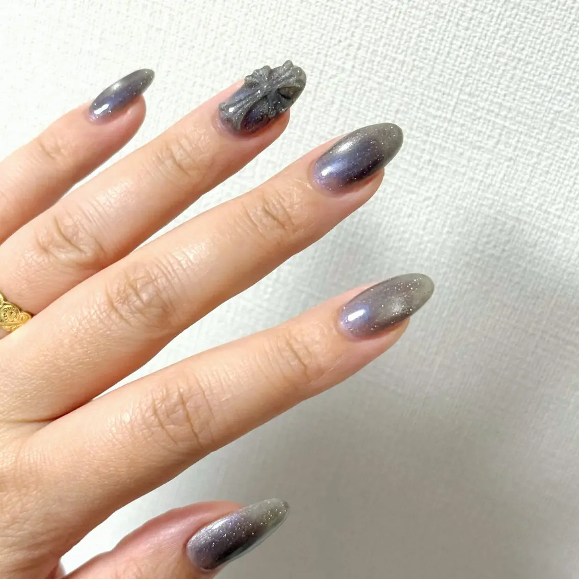 ネイル キラキラネイル マグネットネイル シンプルネイル ハンドネイル 【OKIKA】 らん🦖🌈🧡のマツエク・マツパデザイン