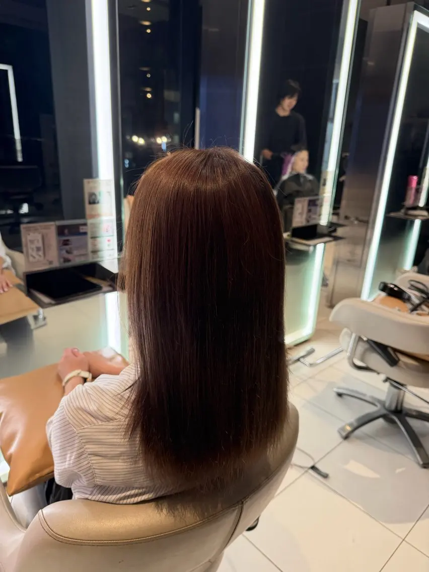 ロング カラー 大森 由春のヘアスタイル