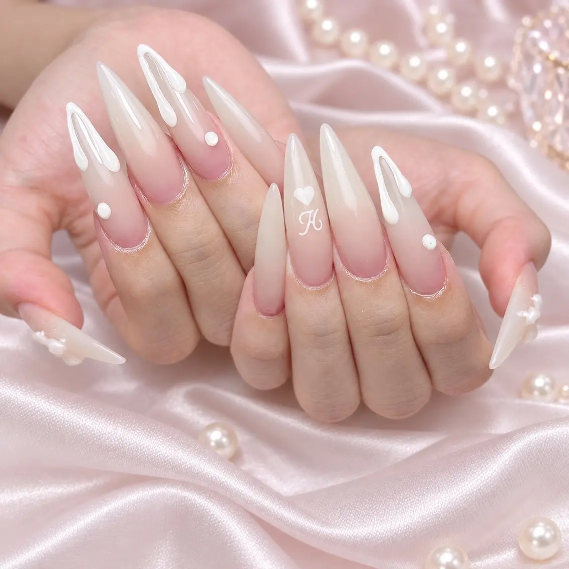 ネイル 韓国ネイル マグネットネイル 持ち込み ハンドネイル RINA Nailのネイルデザイン
