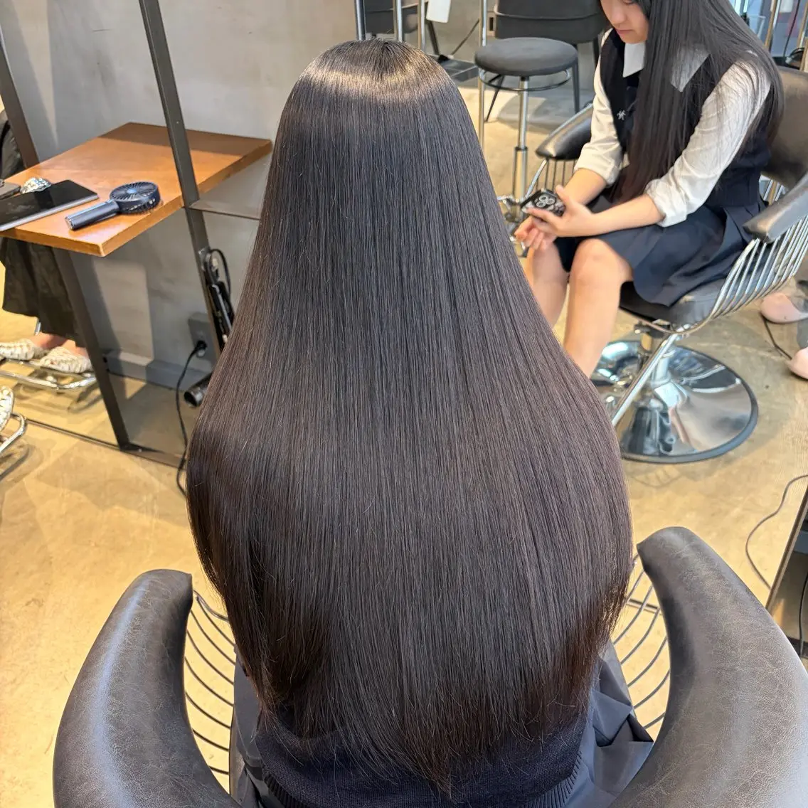 ロング 縮毛矯正 ベージュ🤎/韓国風 ヘア🇰🇷/さくらのヘアスタイル