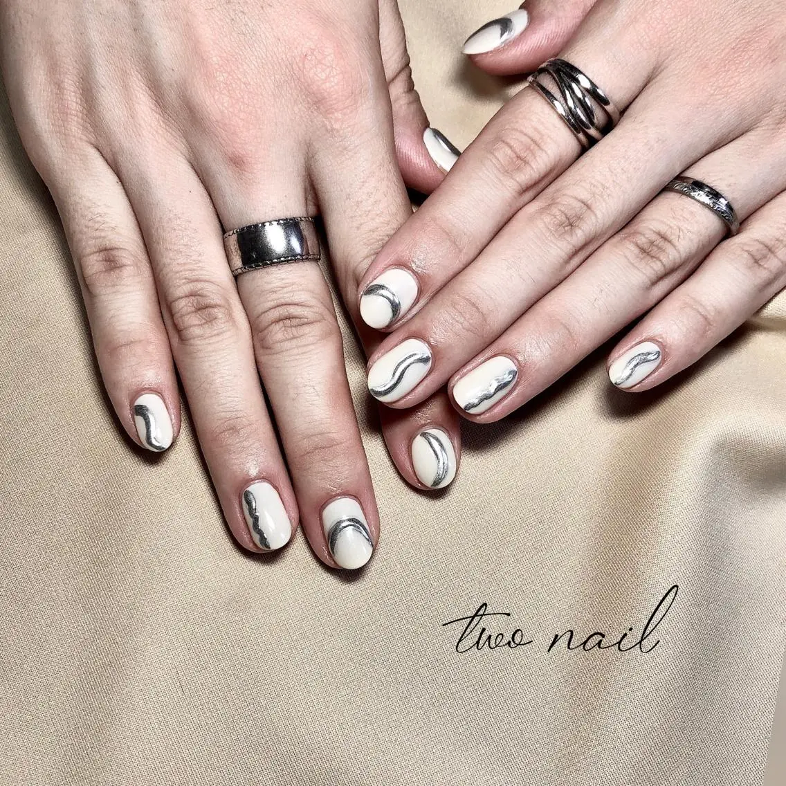 ネイル アートネイル フットネイル ハート ニュアンスネイル ホワイト two nailのネイルデザイン