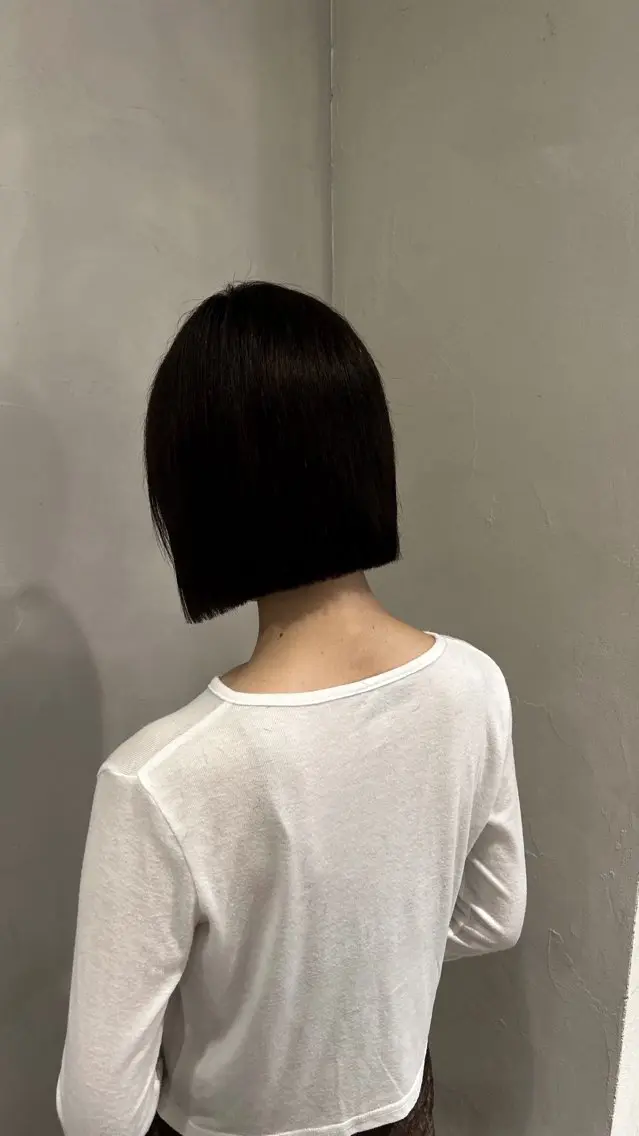 ショート ボブ Hinata🛸 ハイトーン美容師のヘアスタイル