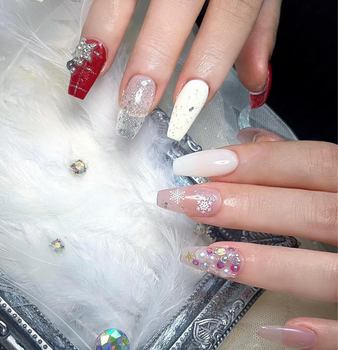 ネイル ハンドネイル Queens マオのネイルデザイン
