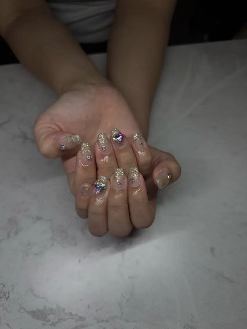 ネイル ハンドネイル EmaNail★ Ayakaのネイルデザイン