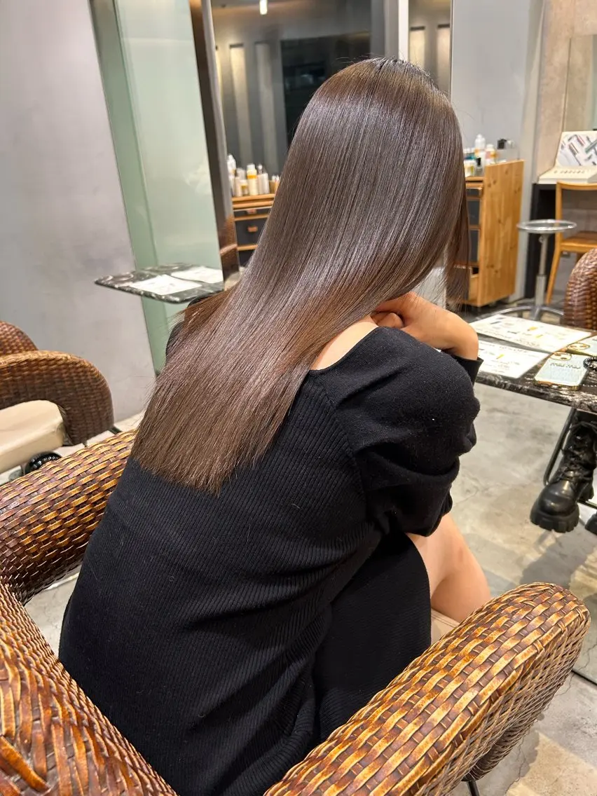 【2月限定】カット+カラー+トリートメントの写真