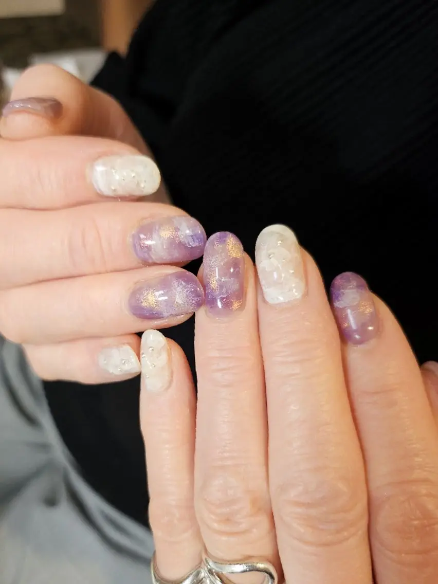 ネイル ニュアンスネイル plus j ゆう˚ʚ♡ɞ˚のネイルデザイン
