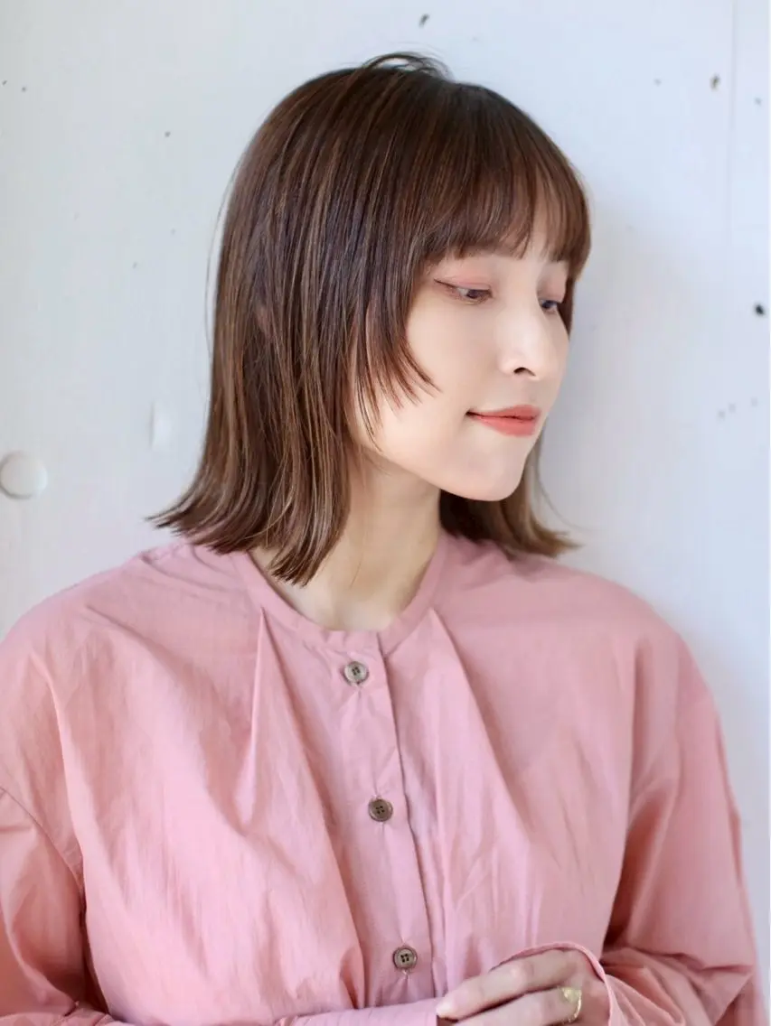 ショート ボブ 顔周りカット レイヤーカット カット 中西 美聖のヘアスタイル