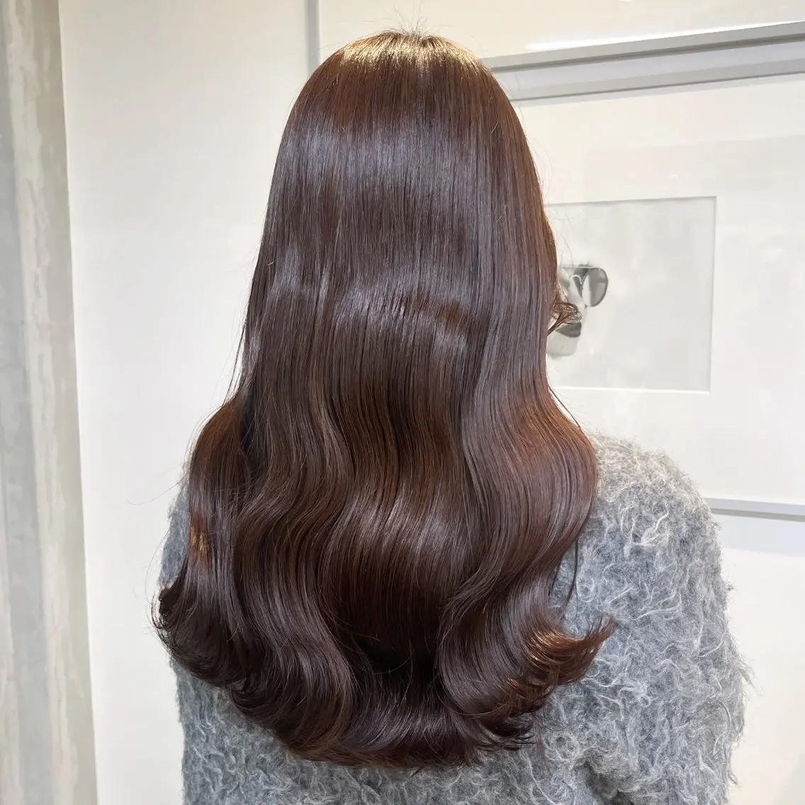 ロング カラー ベージュカラー ブラウンカラー ブラウンベージュ ショコラブラウン ショコラグレージュ ヘアカラー トリートメント ヘッドスパ ヘアセット カジュアルを女っぽく 𝗮𝘆𝗮𝗰𝗼のヘアスタイル
