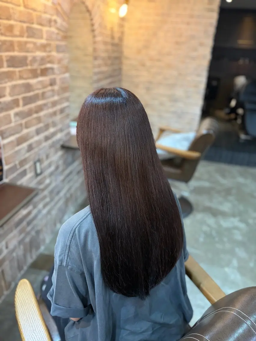ロング カット ヘアカラー トリートメント 縮毛矯正/暖色系 /徳田真緒のヘアスタイル