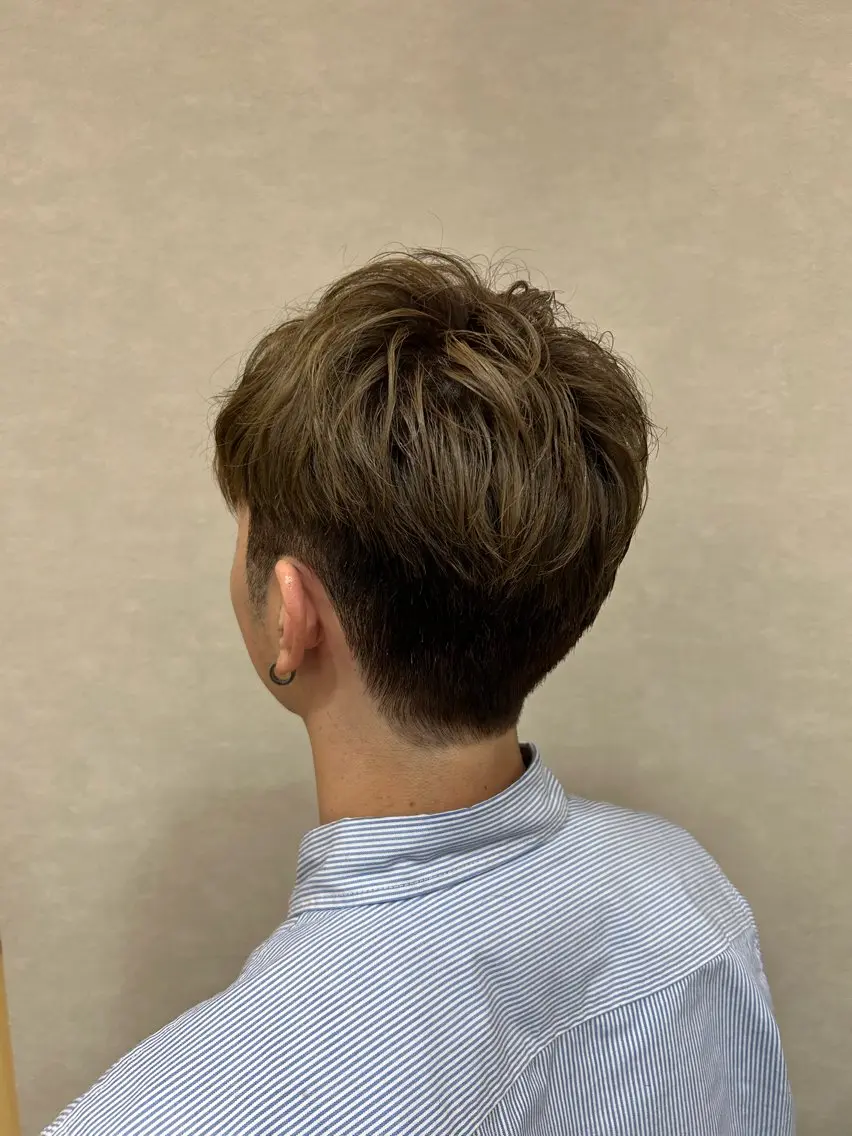 ショート メンズ メンズパーマ カット 根石 結菜のヘアスタイル