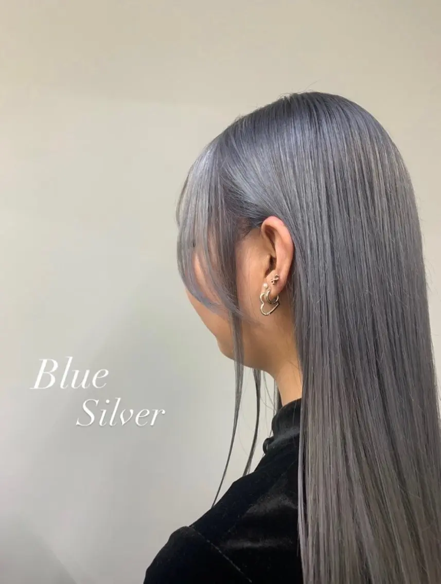 ロング カラー ブリーチ ブルーカラー 透明感カラー シルバー カット …a みおのヘアスタイル