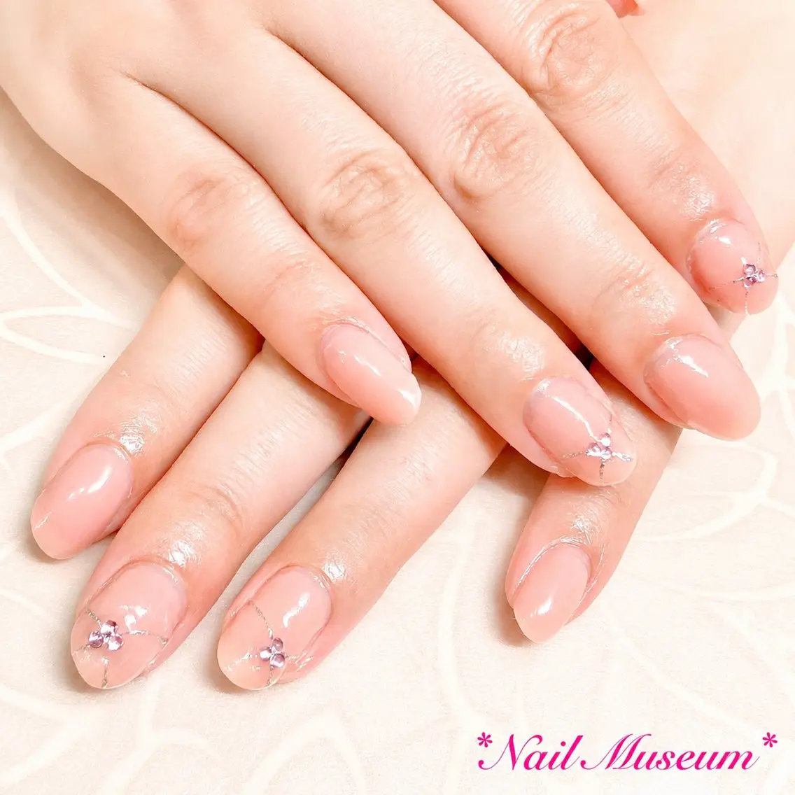 ネイル アートネイル ブルー ジェルネイル ラメ(グリッター) オフィスネイル ハンドネイル nailmuseum KAMATARIのネイルデザイン