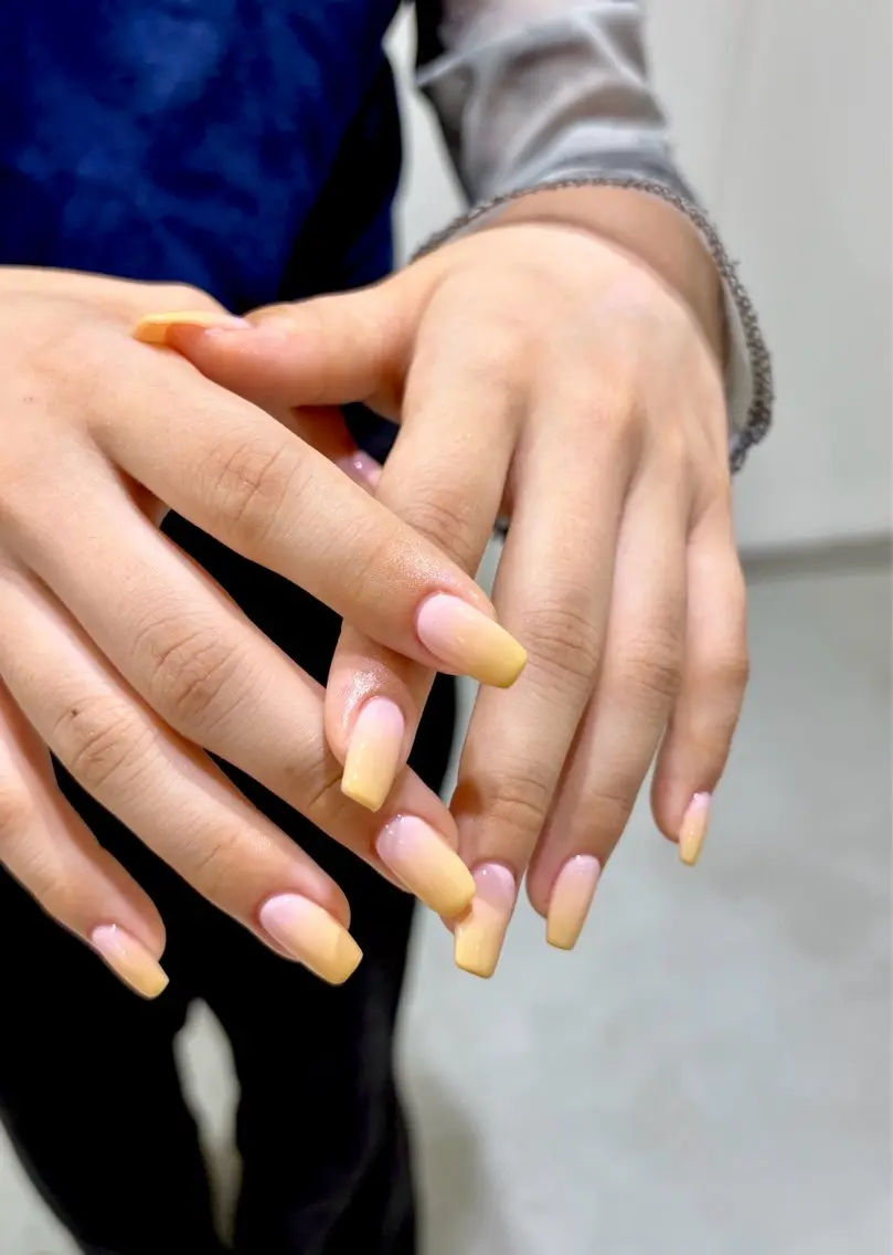 ネイル グラデーション ハンドネイル ハンドケア Hi,nail minaのネイルデザイン
