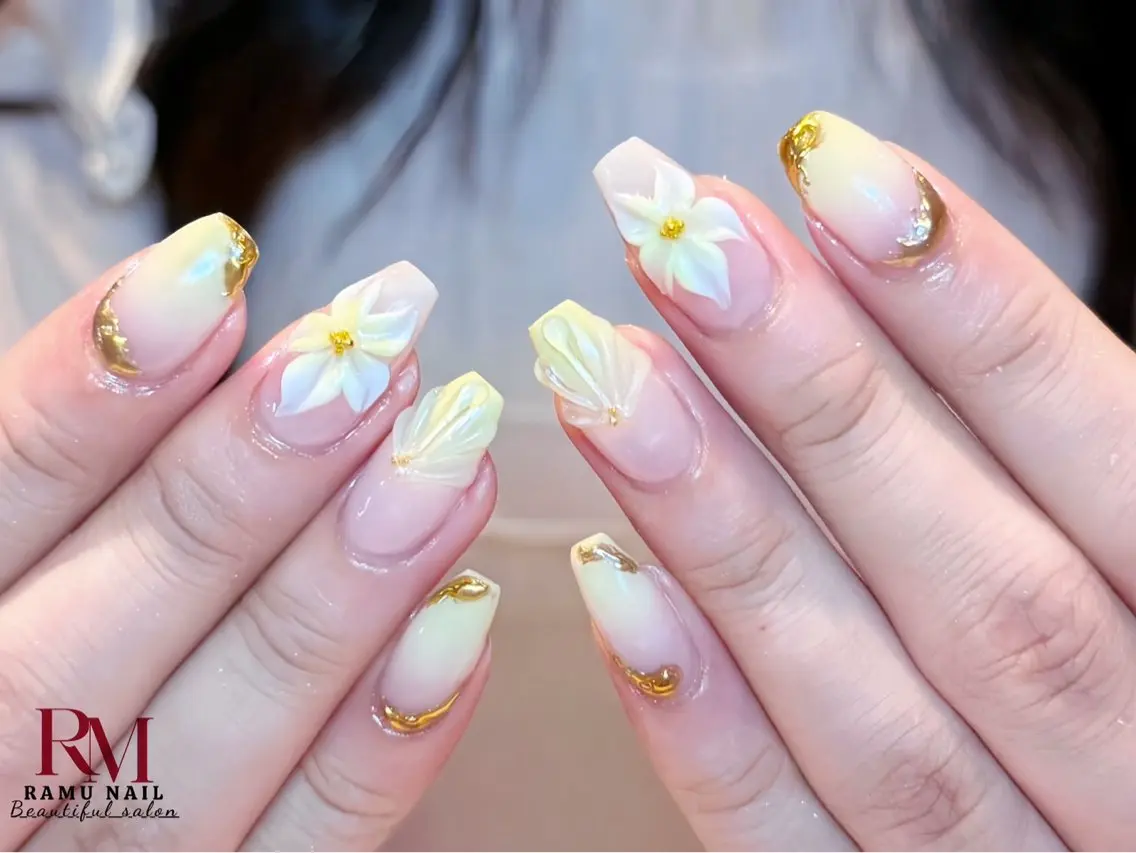 ネイル キラキラネイル マグネットネイル ミラーネイル ピンク 夏ネイル ハンドネイル RAMU Nail 恵比寿店のネイルデザイン