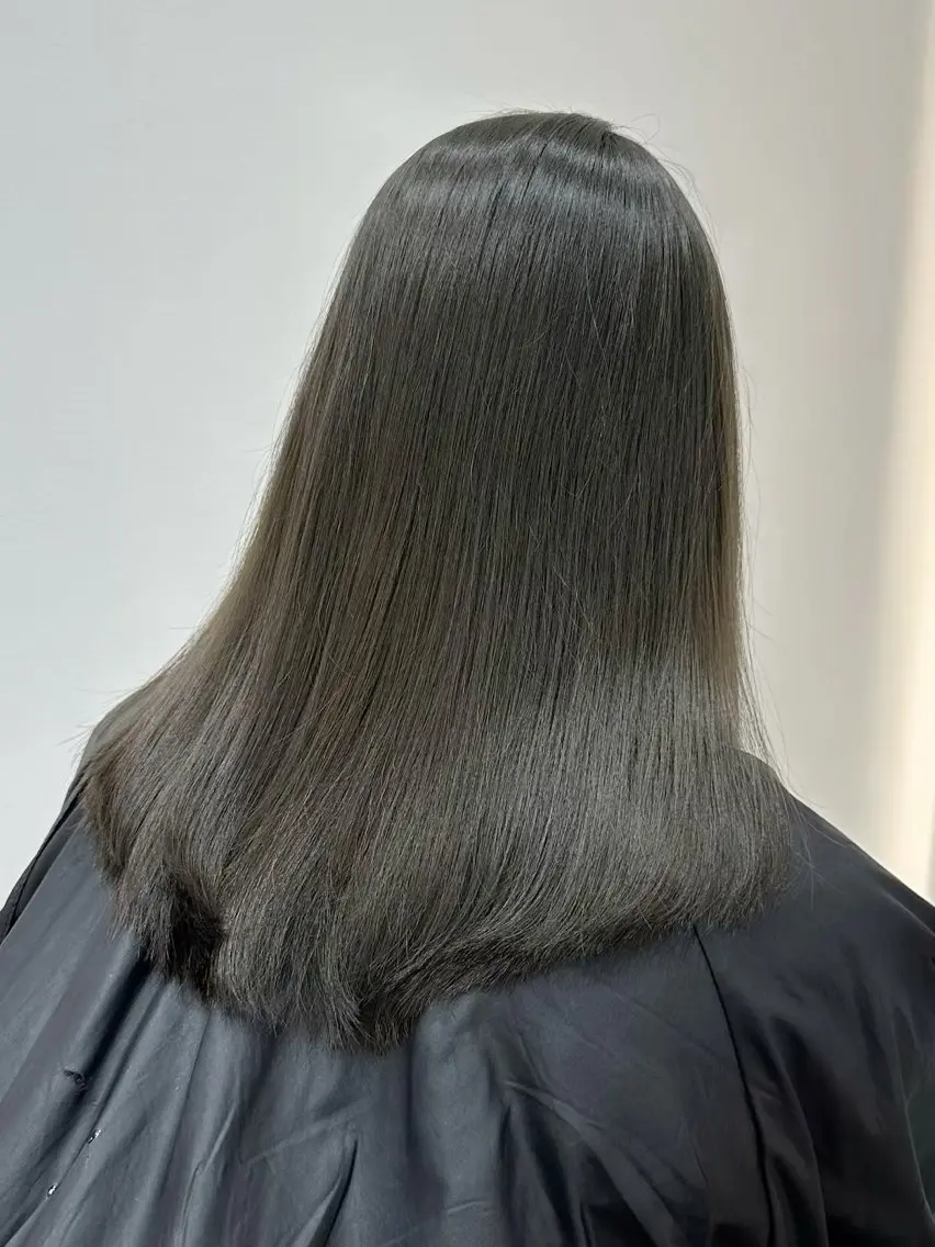ロング カラー アッシュ ベージュカラー ブラウンカラー 透明感カラー グレージュ 福田 れん/個室 ReFa認定サロンのヘアスタイル