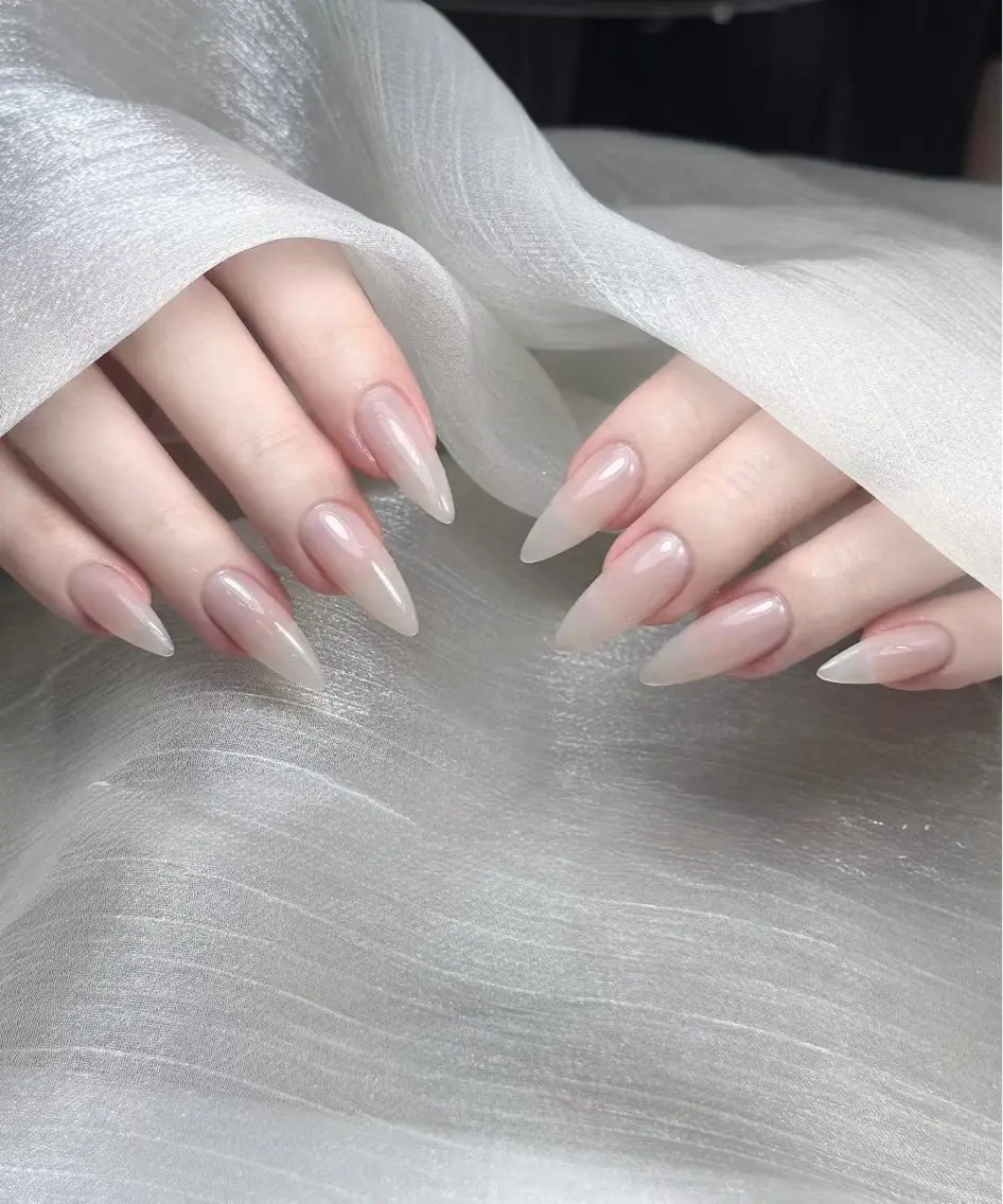 ネイル ワンカラーネイル ハンドネイル YUAN Nailのネイルデザイン