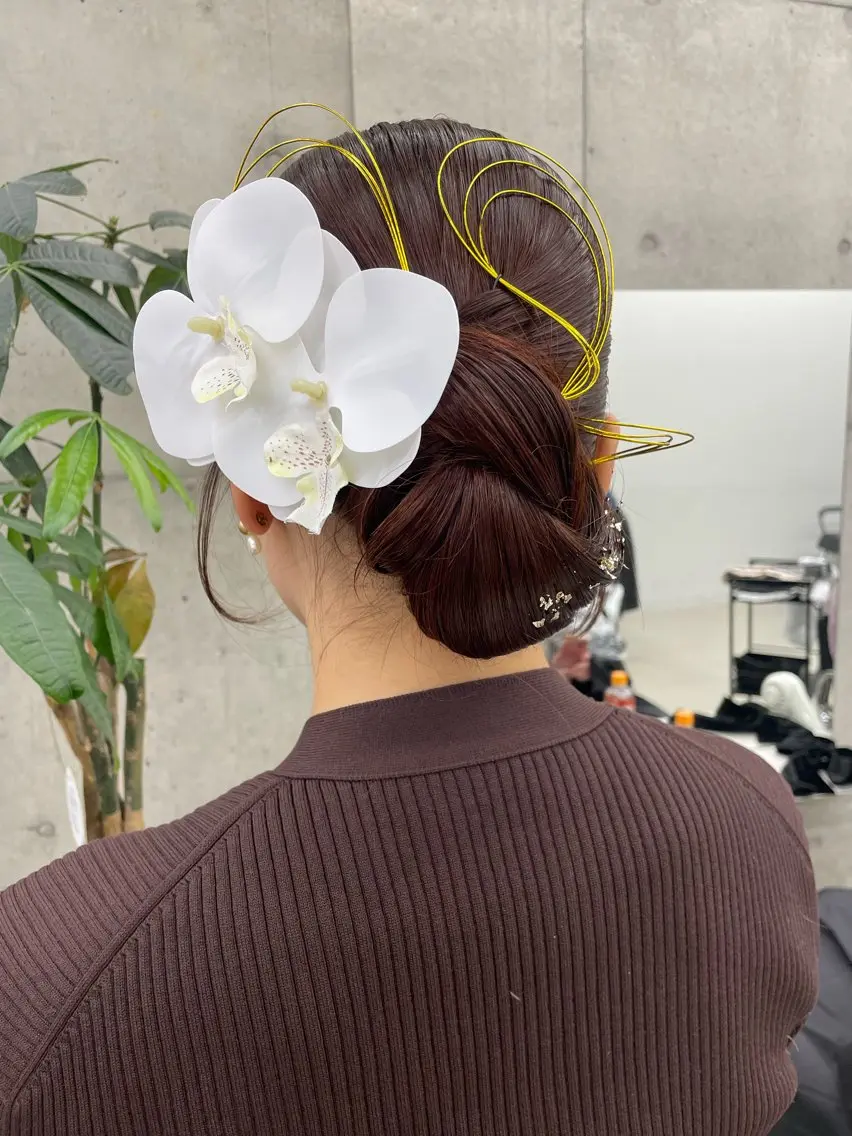 セミロング 手島 カミラのヘアスタイル