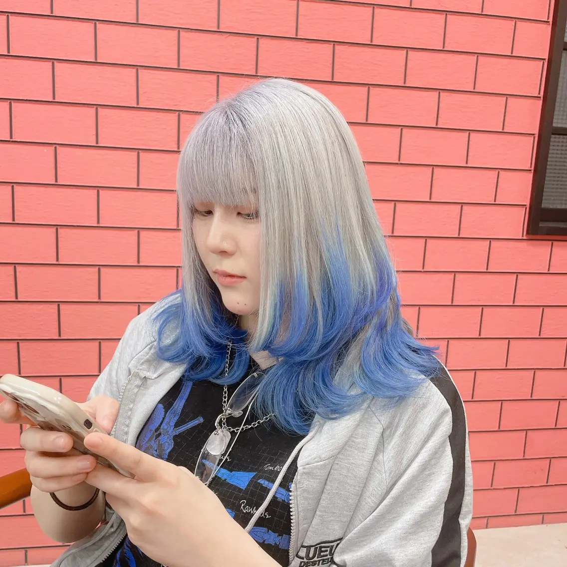 セミロング カラー バレイヤージュ ブリーチ ブルーカラー ケアブリーチ ダブルカラー ヘアカラー トリートメント ブリーチの神 KYONのその他イメージ
