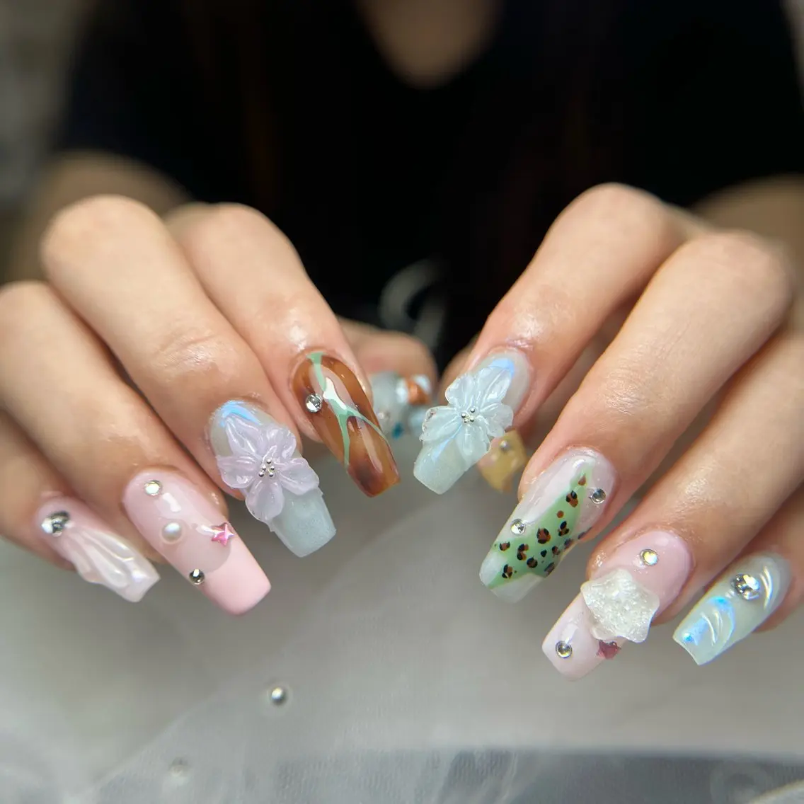 ネイル フレンチネイル グラデーション 韓国ネイル マグネットネイル シンプルネイル ハンドネイル CoMo Nailのネイルデザイン