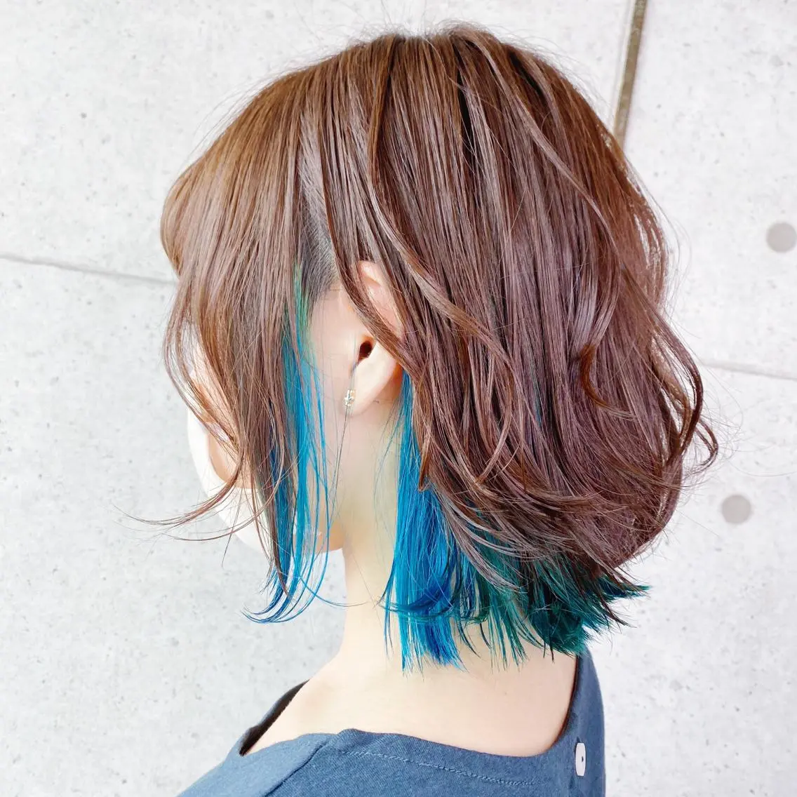 ショート カラー ヘアカラー 福森 みずきのヘアスタイル