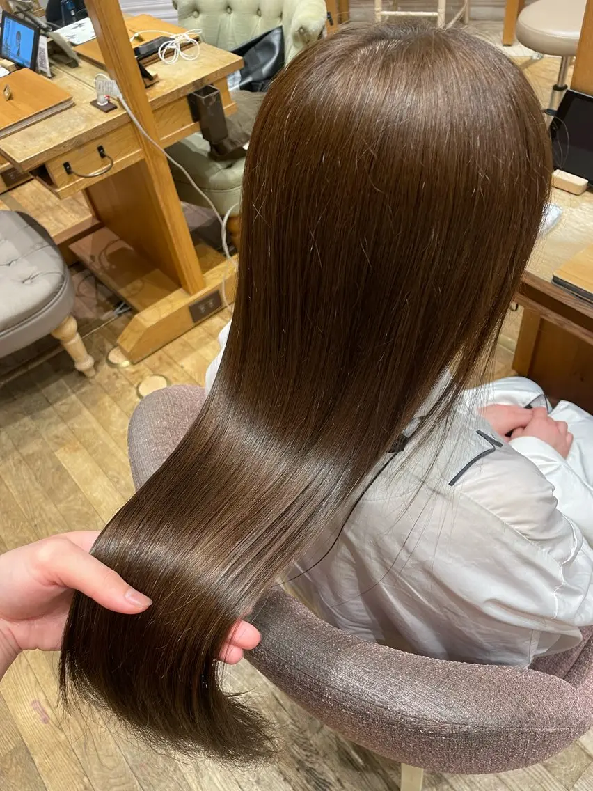 ロング カラー ベージュカラー ブラウンカラー パーマ／似合わせヘア 嶋 彩芽のヘアスタイル