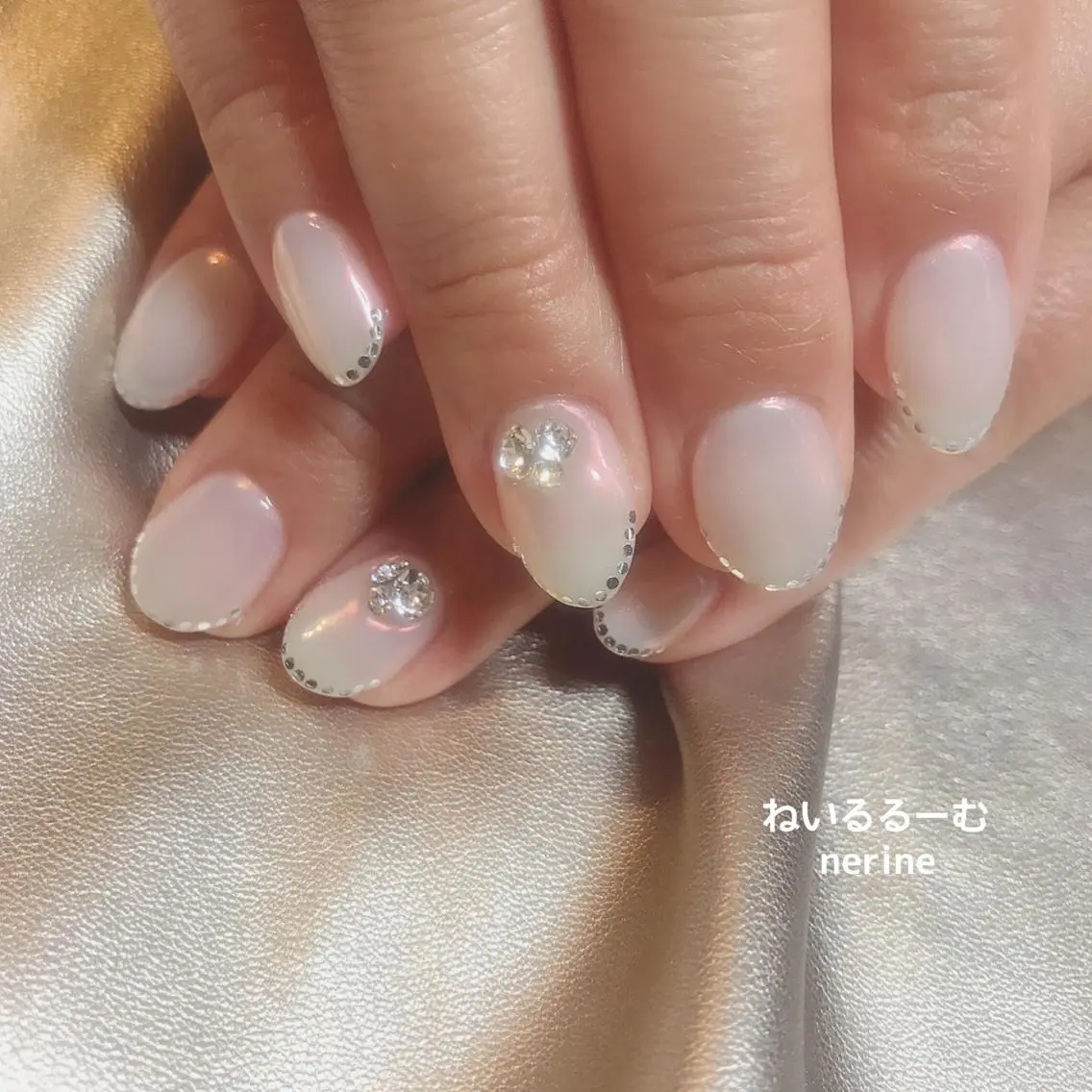 ネイル オーロラネイル NAILST Naomiのネイルデザイン