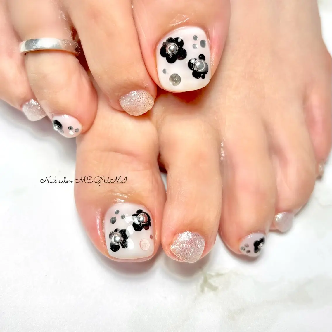 ネイル Nail salon MEGUMIのネイルデザイン