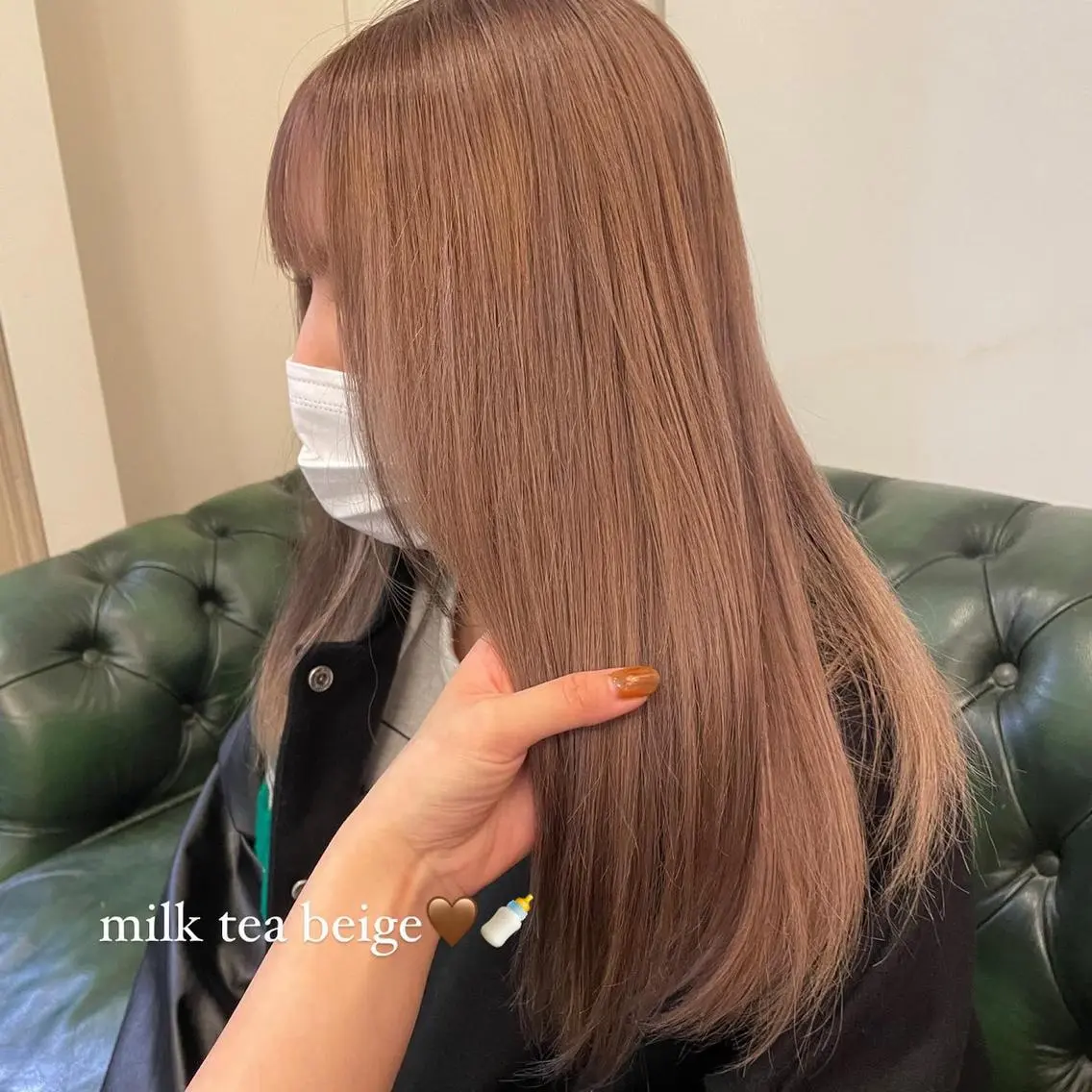 ロング ヘアカラー 山岸 朱里のヘアスタイル