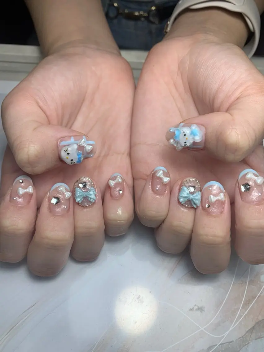 ネイル フレンチネイル ジェルネイル 韓国ネイル マグネットネイル マグネットフレンチ akina nailsのネイルデザイン