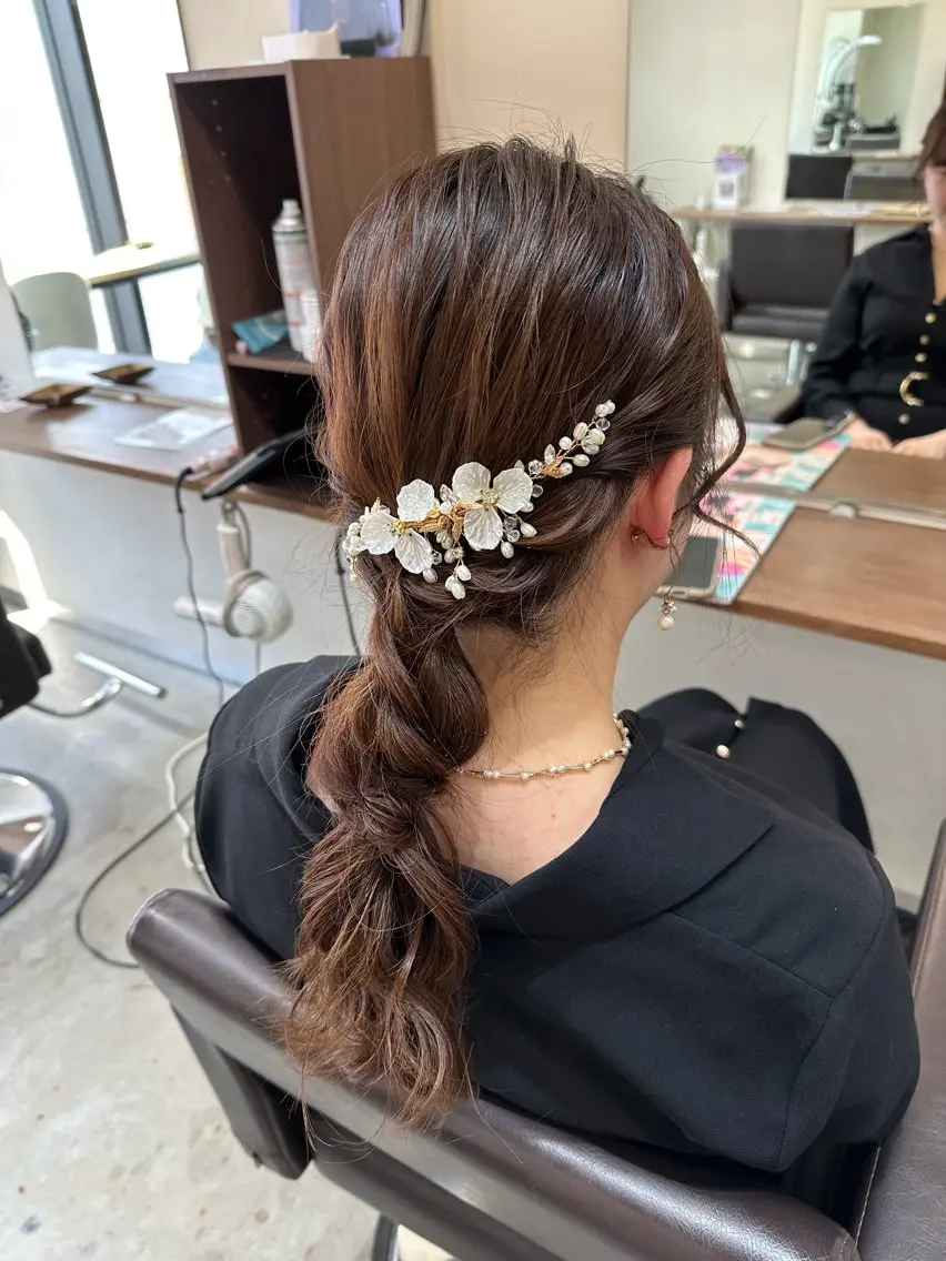 ミディアム ヘアアレンジ デート ヘアセット 縮毛矯正+モテカラー 🎀✨MIHOのヘアスタイル