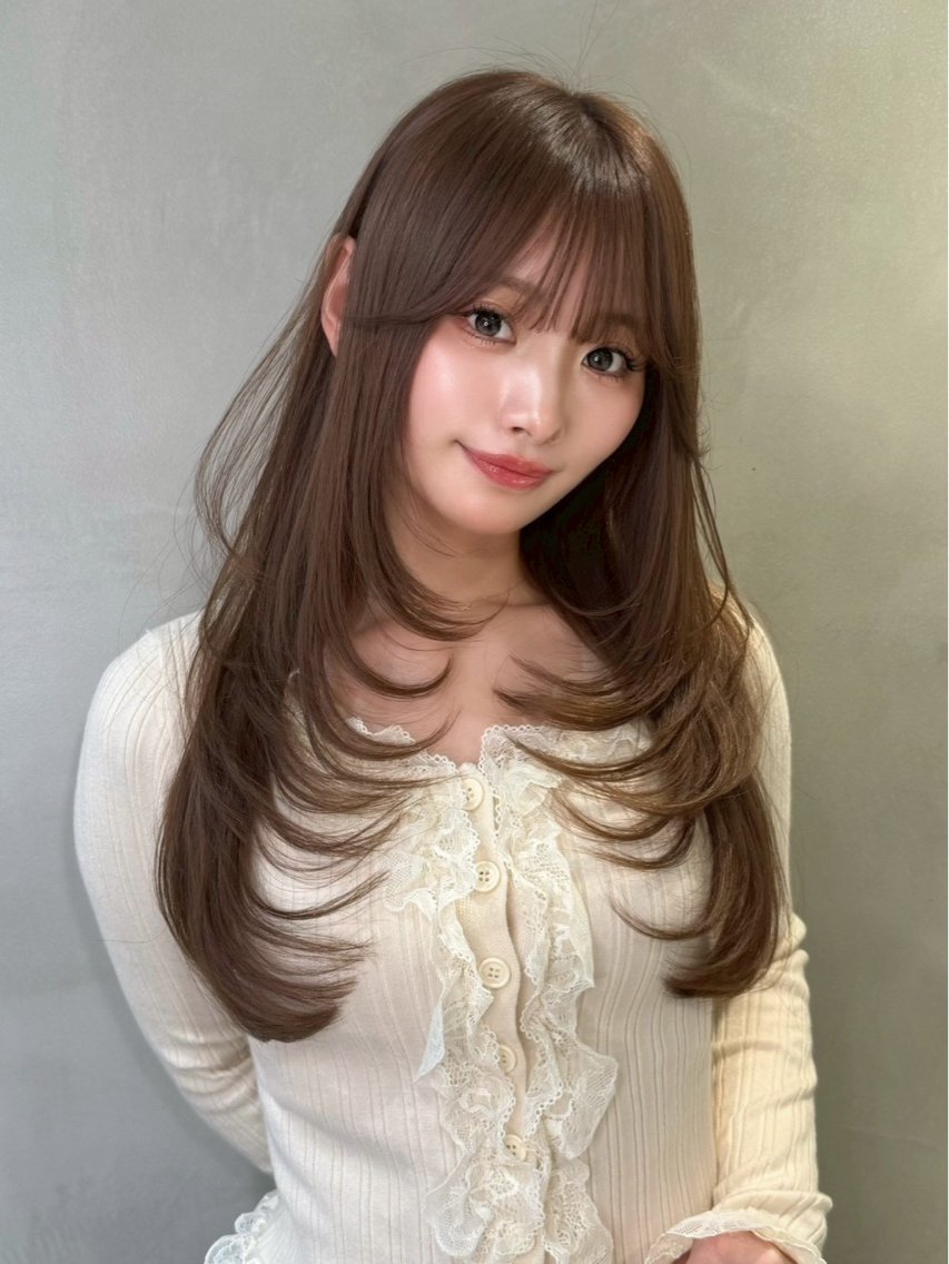 ロング ヘアアレンジ くびれヘア ハッシュカット ハイレイヤー 髪質改善 韓国風ヘア カット 縮毛矯正 トリートメント ヘアセット ブリーチ毛対応美髪 矯正×レイヤー/二響のヘアスタイル