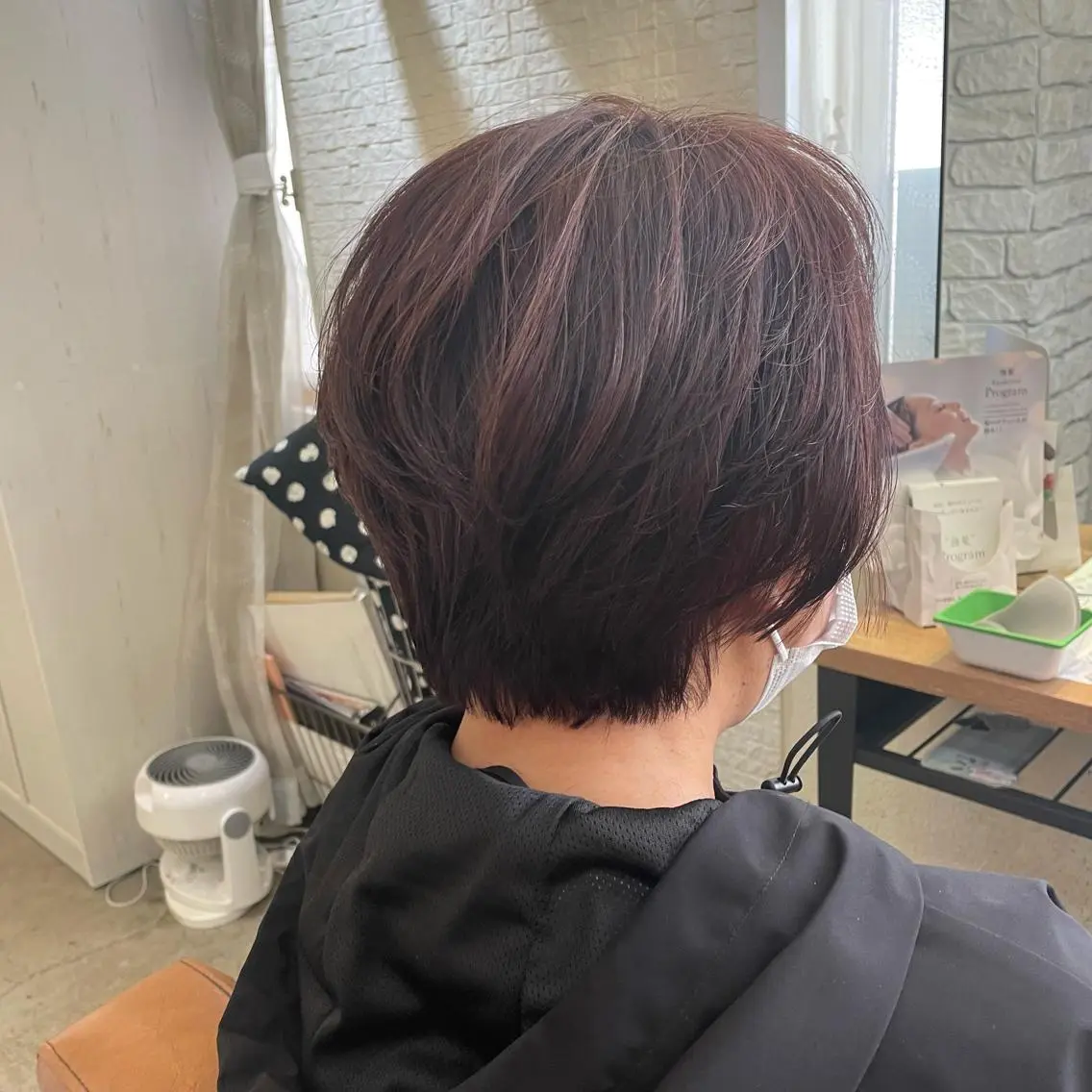 ショート カラー 北川 智海のヘアスタイル